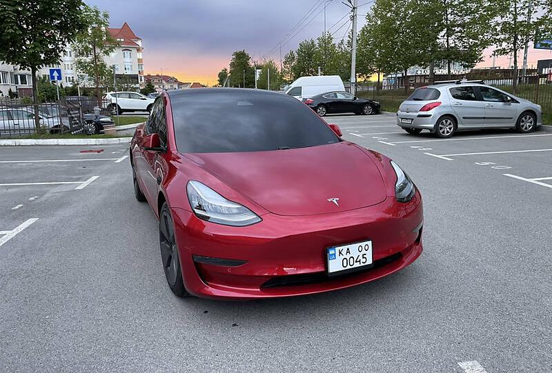 Tesla Model 3 2021