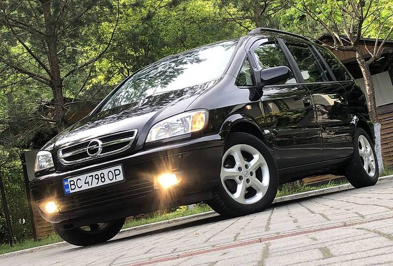 Opel Zafira LIFE 2005