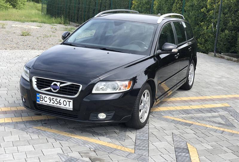 Volvo V50 2011
