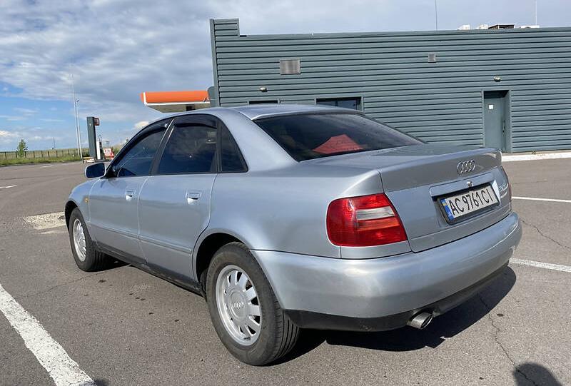 Audi A4 1998