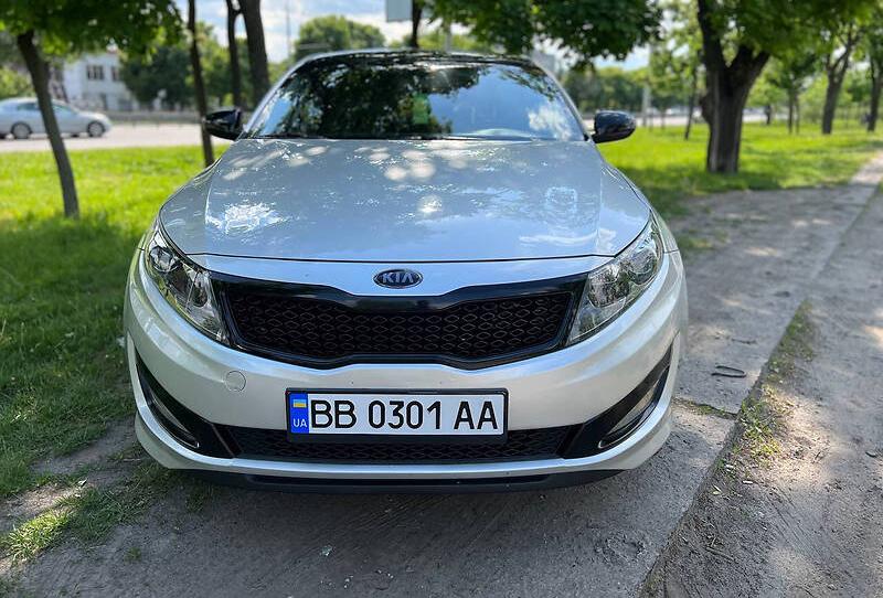 Kia K5 2011