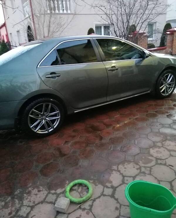 Toyota Camry 2013