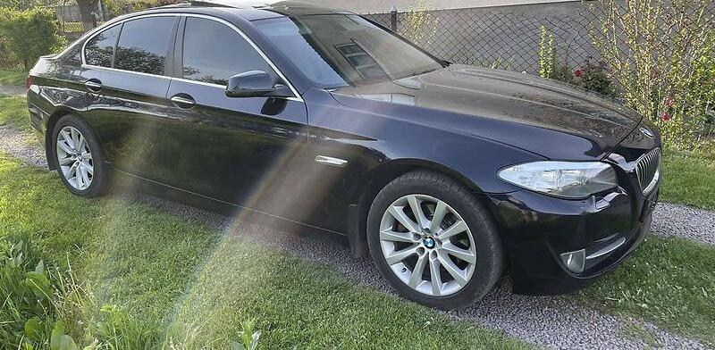 BMW 520 F10 MAXIMAL 2012