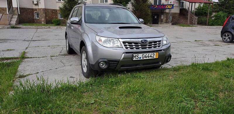 Subaru Forester 2011