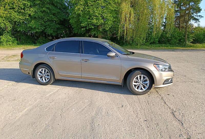 Volkswagen Passat B7 2016