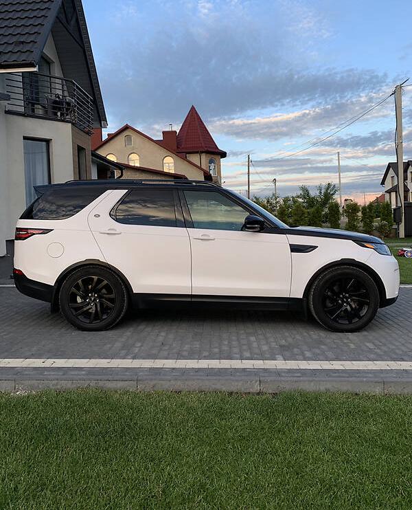 Land Rover Discovery 2017