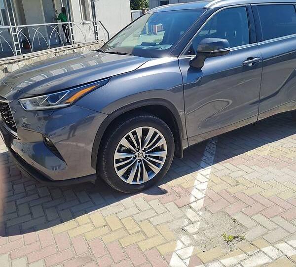Toyota Highlander Premium 2020