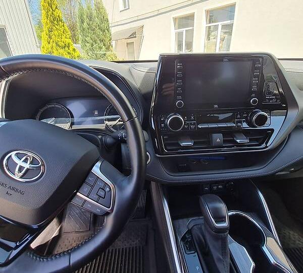 Toyota Highlander Premium 2020