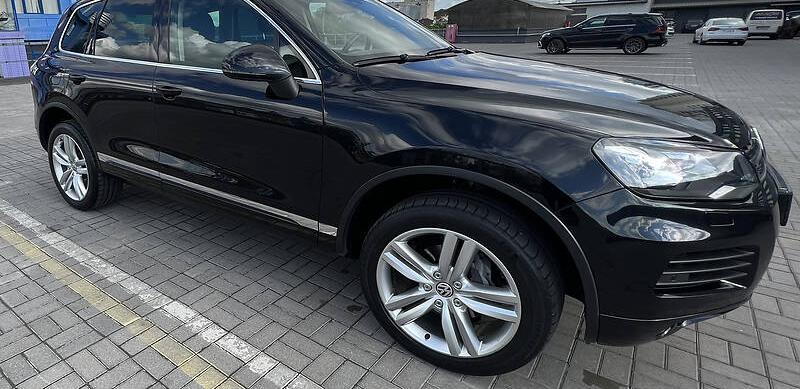 Volkswagen Touareg NF  2010