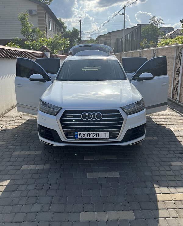 Audi Q7 2017