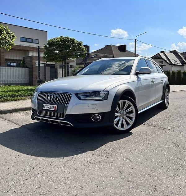 Audi A4 Allroad 180KW S line 2013