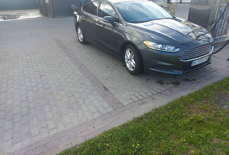 Ford Fusion 2015