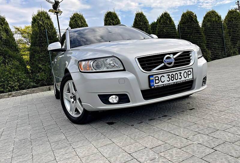 Volvo V50 D3 2012