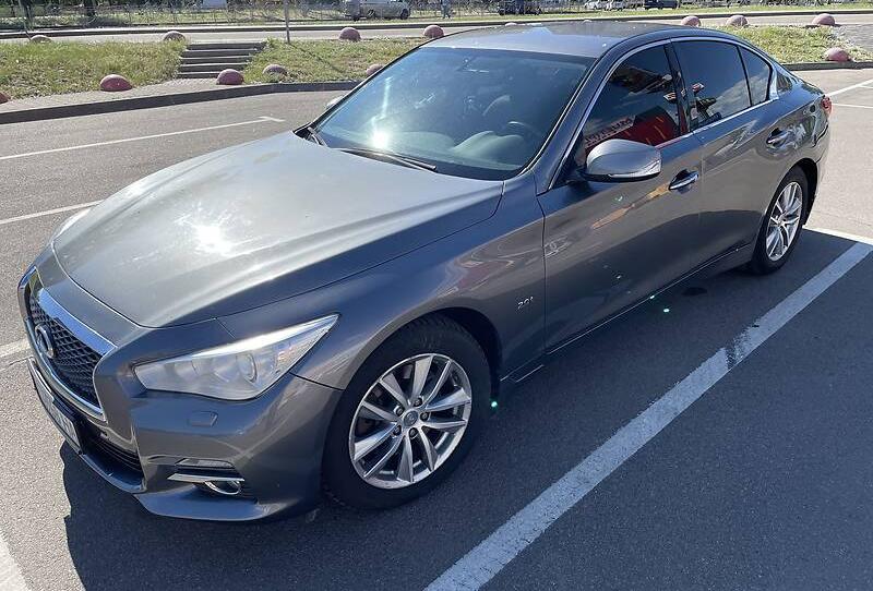 Infiniti Q50 2017