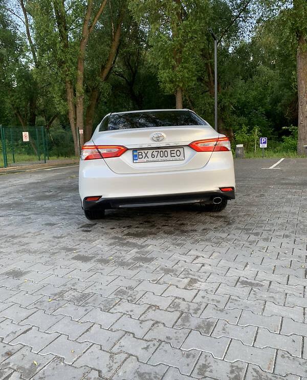 Toyota Camry 2018