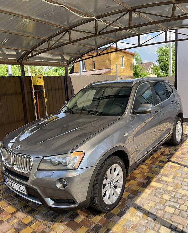 BMW X3 2011