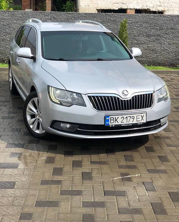 Skoda Superb 4x4 125 KB 2014