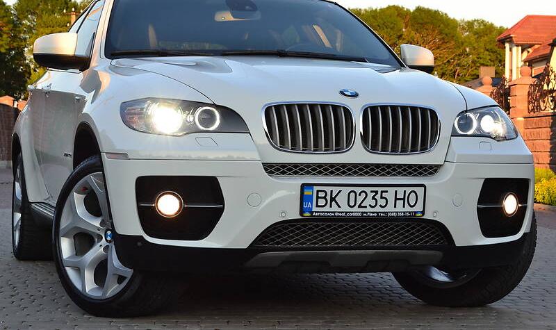 BMW X6 2011