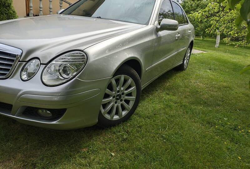Mercedes-Benz E 220 2009