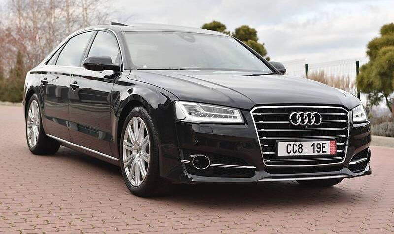 Audi A8 S LINE BANG OLUFSENN 2015