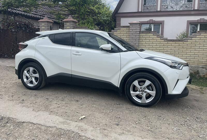 Toyota C-HR 2017