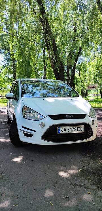Ford S-Max 2010