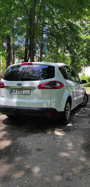 Ford S-Max 2010