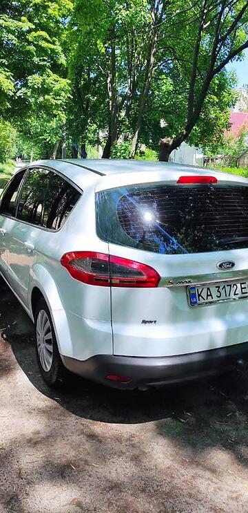Ford S-Max 2010