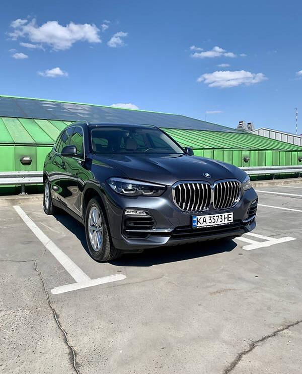 BMW X5 2019