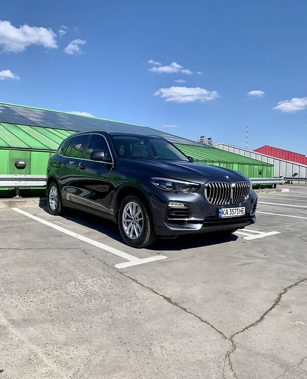 BMW X5 2019
