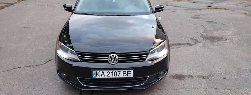 Volkswagen Jetta SEL 2012
