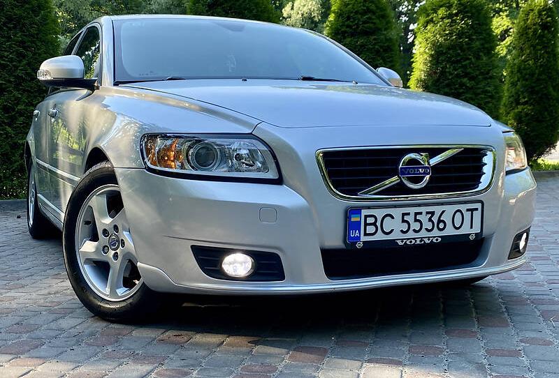 Volvo V50 D2 84KW 2011