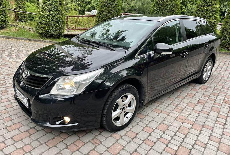 Toyota Avensis SOUL 2010