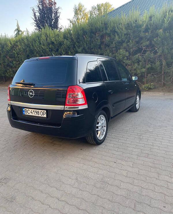 Opel Zafira 2008