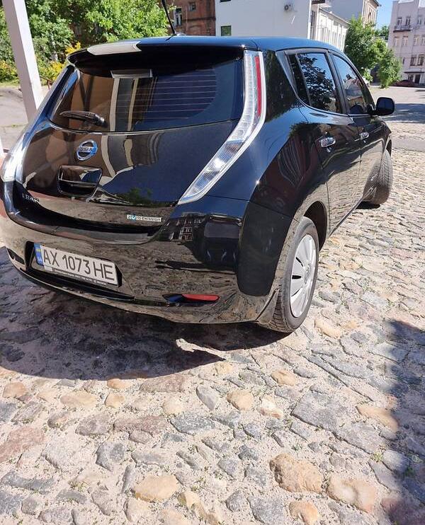 Nissan Leaf 2013