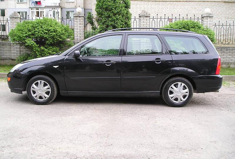 Ford Focus 2000
