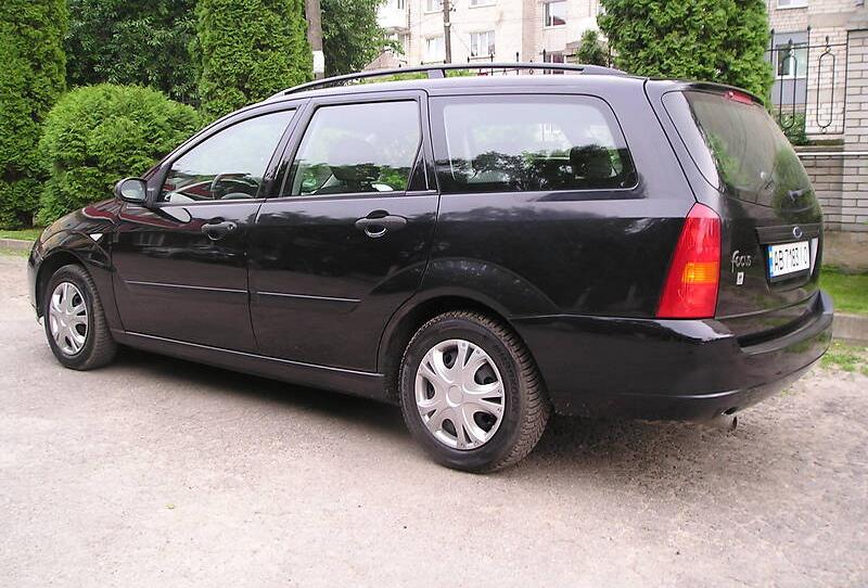 Ford Focus 2000