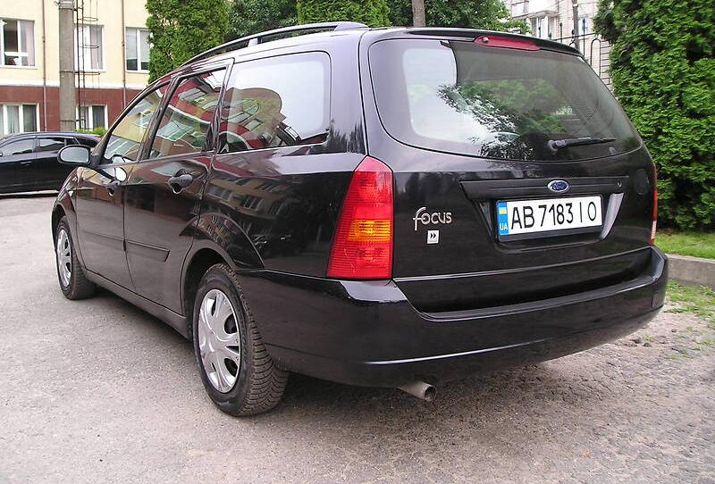 Ford Focus 2000