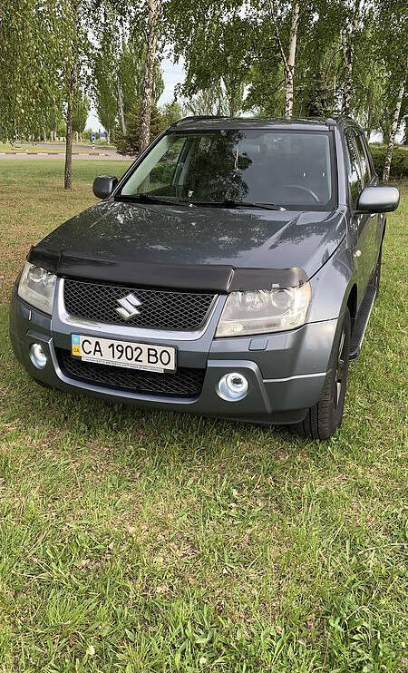 Suzuki Grand Vitara XLE 2006