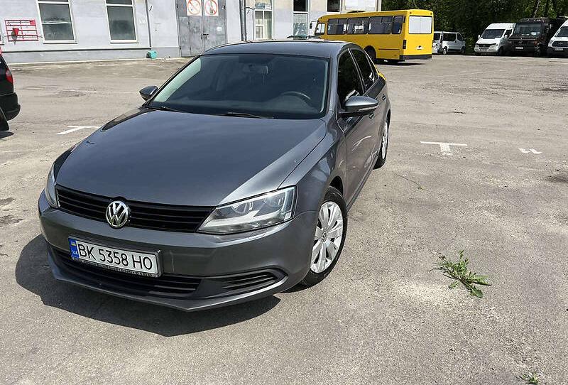 Volkswagen Jetta 2012