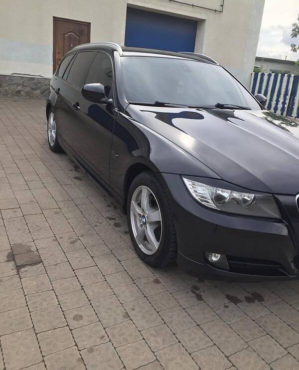 BMW 318 91 2010