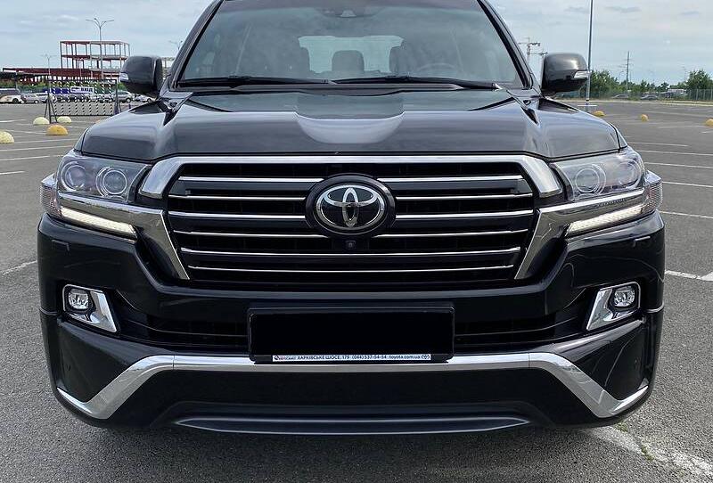 Toyota Land Cruiser 200 SE 2017