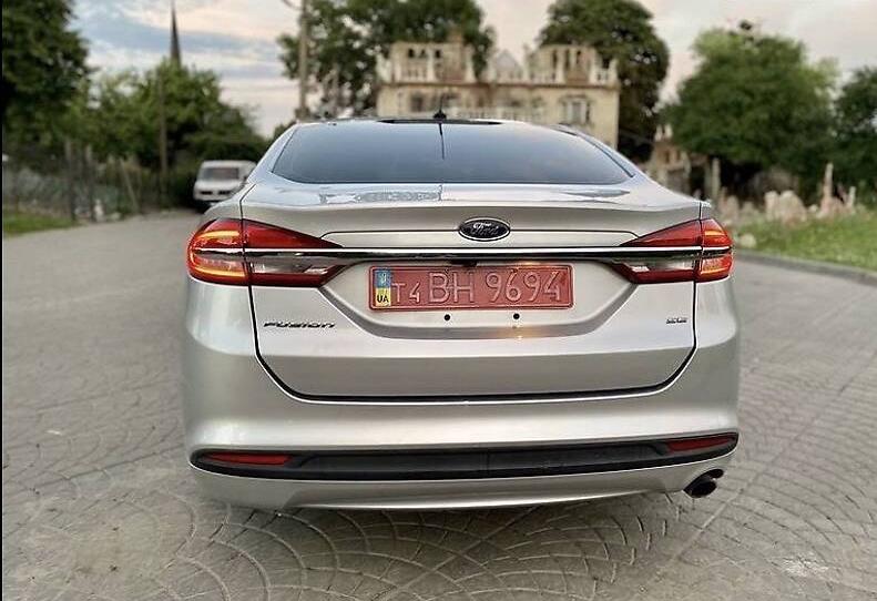 Ford Fusion SE 2016