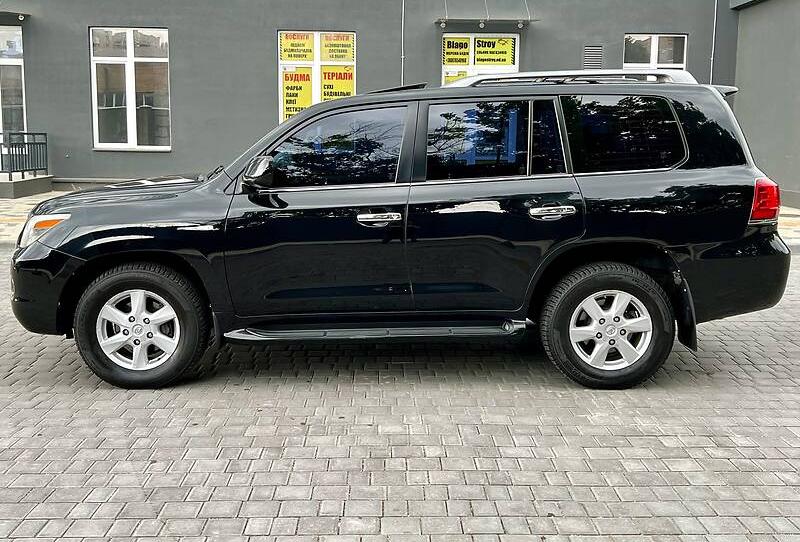 Lexus LX 570 2009