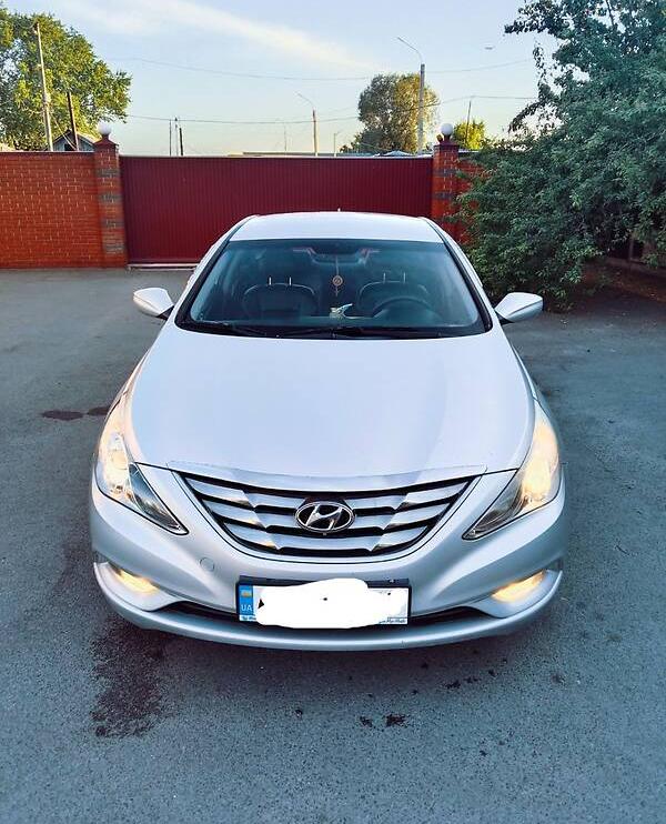 Hyundai Sonata 2010