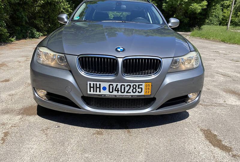 BMW 320 2008