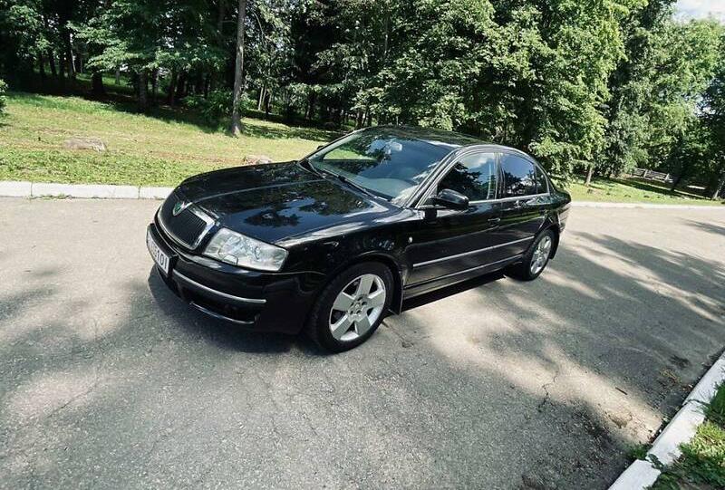 Skoda Superb 2006