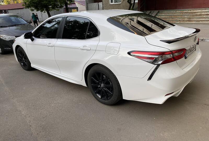 Toyota Camry SE 2018