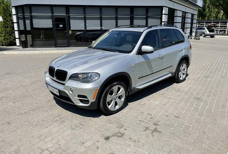 BMW X5 2011
