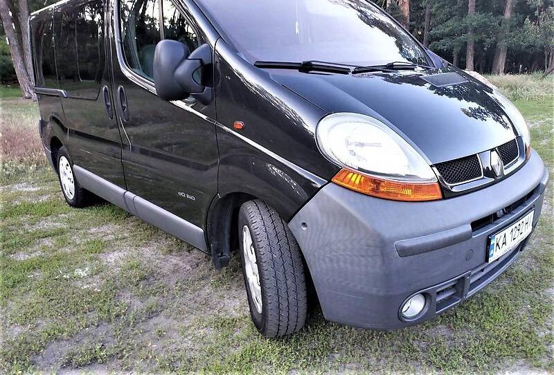 Renault Trafic пасс. 2003